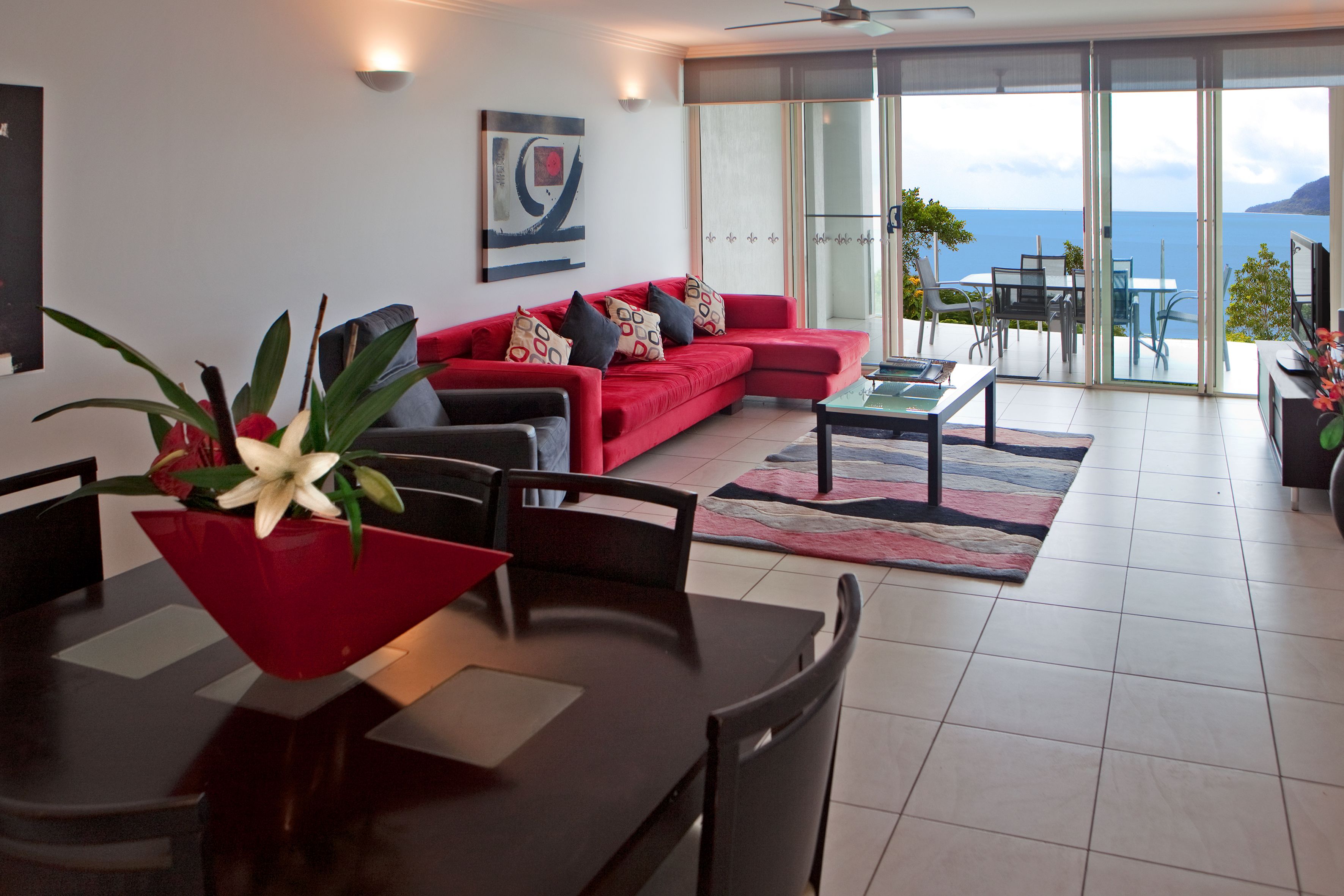 Waters Edge Apartments Cairns