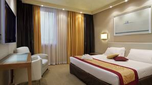 Minibar, cassaforte in camera, con stile personalizzato