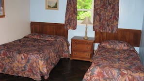 Free rollaway beds, free WiFi