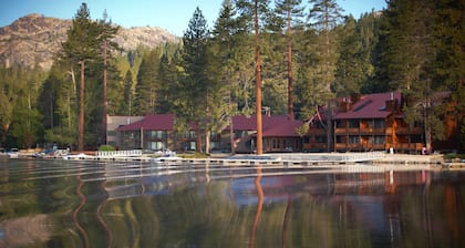 Donner Lake Village