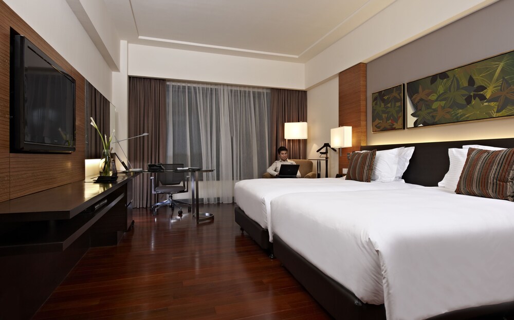 Impiana Klcc Hotel In Kuala Lumpur Hotel Rates Reviews On Orbitz