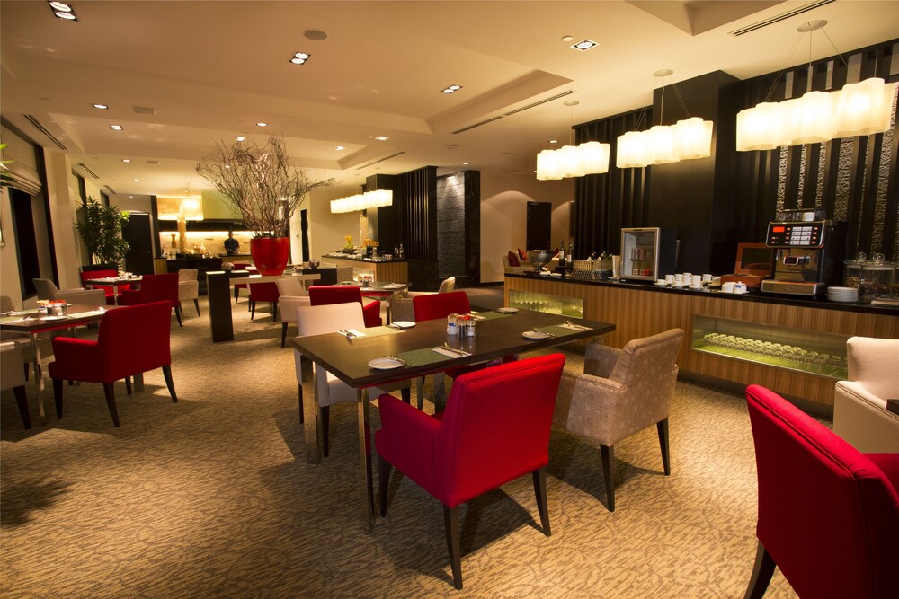 Impiana Klcc Hotel In Kuala Lumpur Best Rates Deals On Orbitz