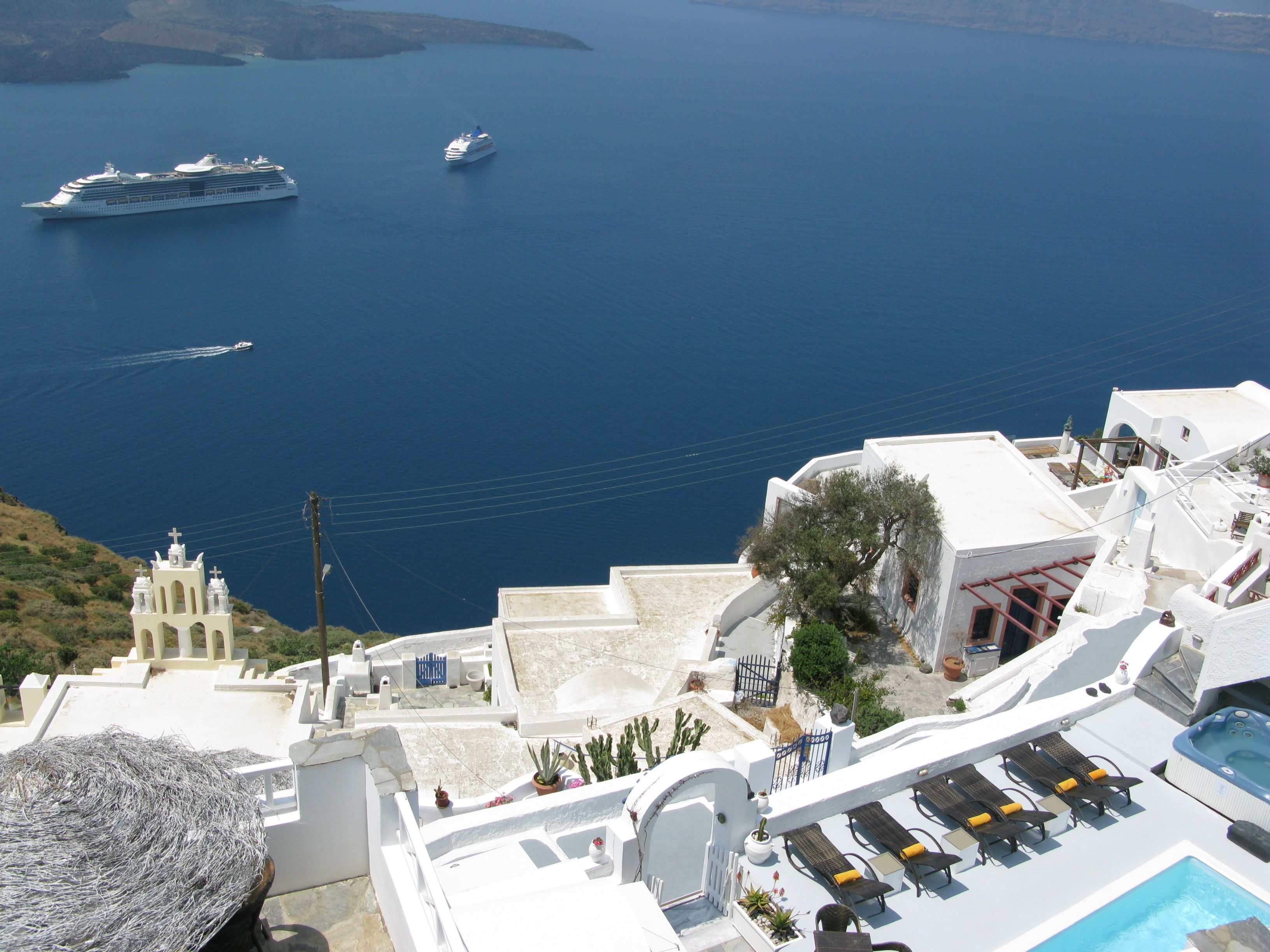 Nomikos Villas in Firá, Greece
