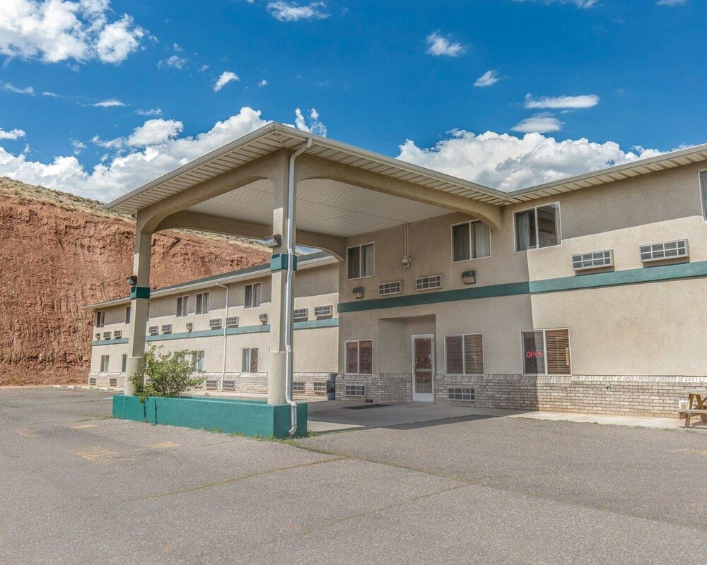 Rodeway Inn Salina In Richfield Hotel Rates Reviews On Orbitz