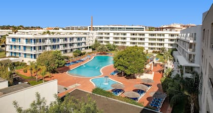 Marina Club Suite Hotel