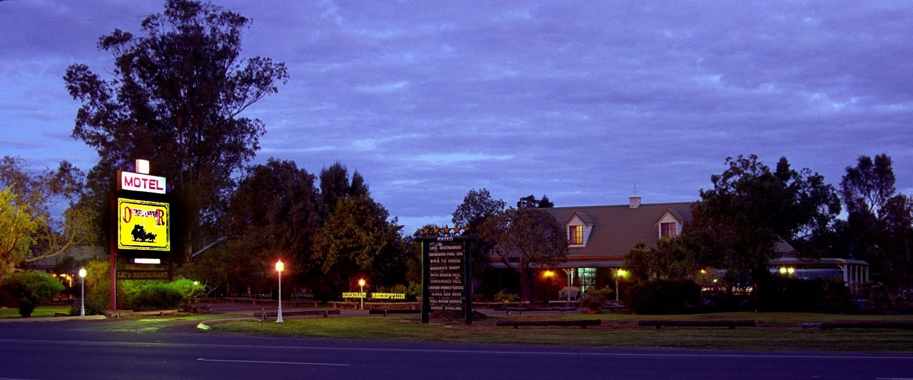 Overlander Homestead Motel