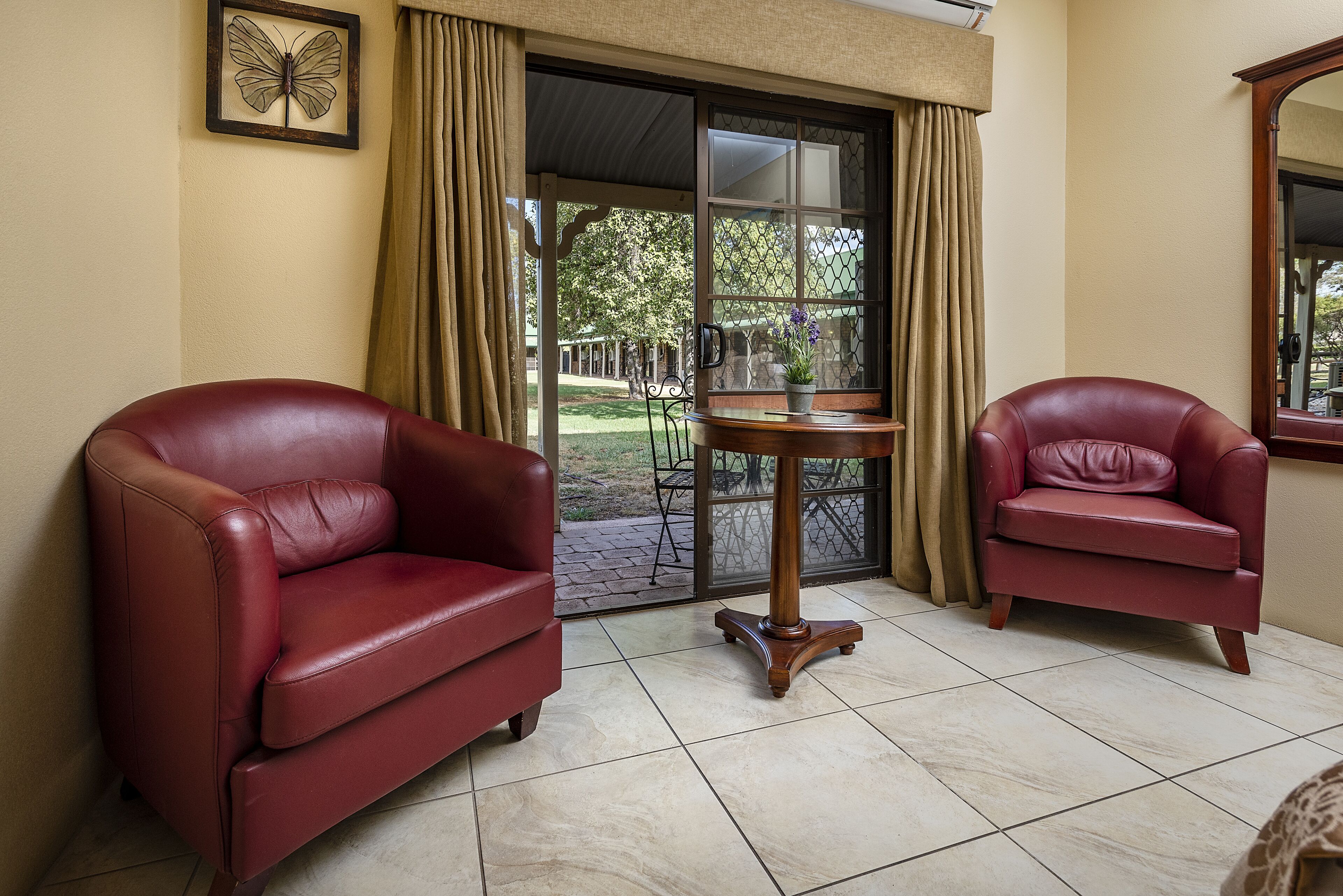 Overlander Homestead Motel