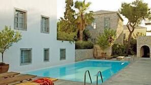 Outdoor pool, pool umbrellas, pool loungers