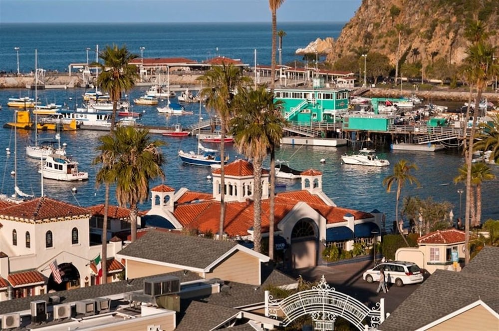 The Avalon Hotel on Catalina Island, Avalon 371 Room Prices & Reviews