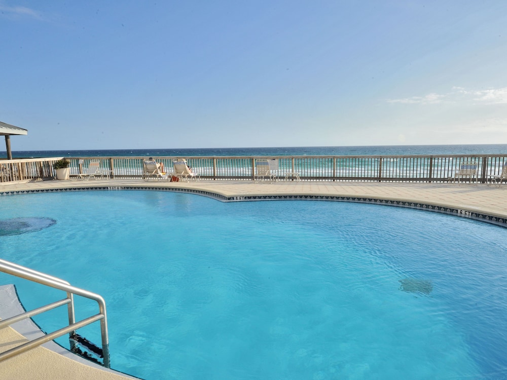 Beach House Condominiums By Wyndham Vacation Rentals Miramar