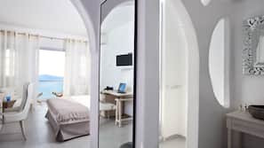 Premium bedding, minibar, in-room safe, desk