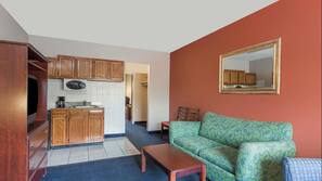 1 bedroom, in-room safe, laptop workspace, blackout drapes