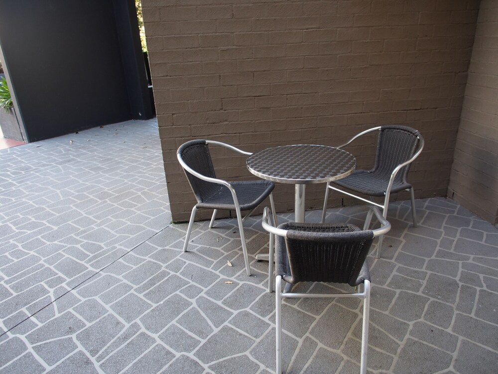 Terrace/patio, Quality Apartments Castle Hill