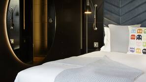 In-room safe, desk, iron/ironing board, free WiFi