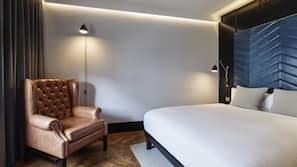 In-room safe, desk, iron/ironing board, free WiFi