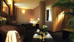 Minibar, coffre-fort suffisamment grand pour un ordinateur portable