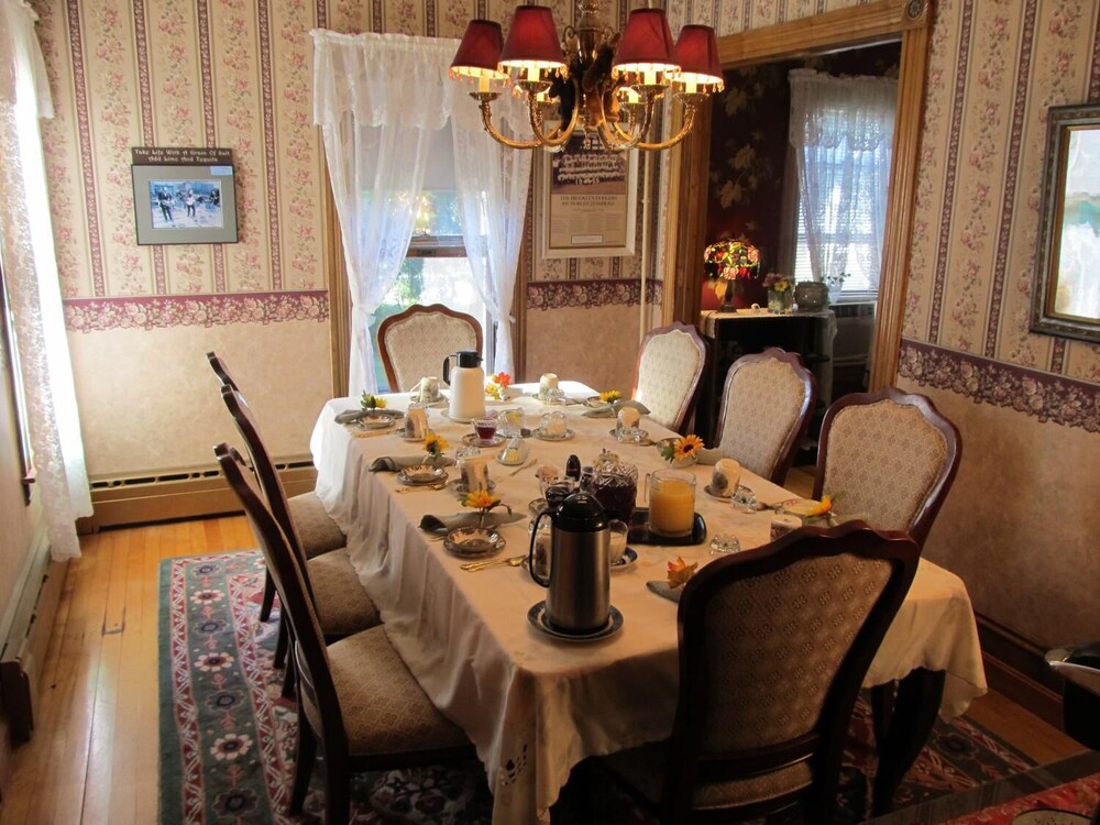 Cheney House B&B in Ashland Best Rates & Deals on Orbitz