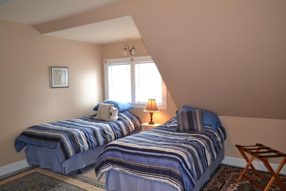 Cheney House B&B in Ashland Best Rates & Deals on Orbitz