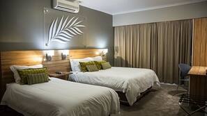 Premium bedding, in-room safe, individually decorated
