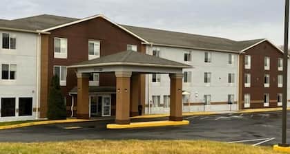 Chocolate Express Hotel & Suites Hershey