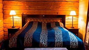 In-room safe, individually decorated, individually furnished, desk