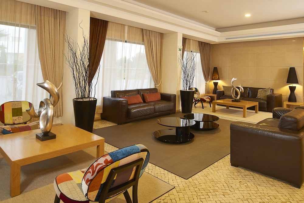 Photo - Cheerfulway Balaia Plaza