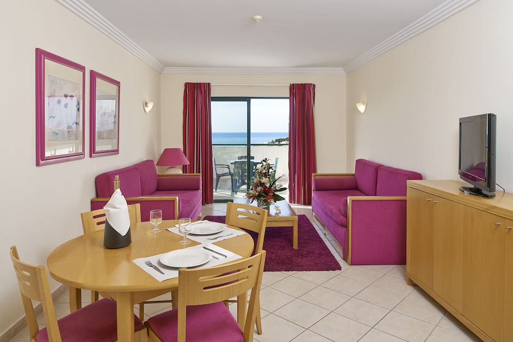 Photo - Cheerfulway Balaia Plaza