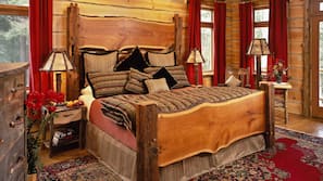 Premium bedding, in-room safe, individually decorated