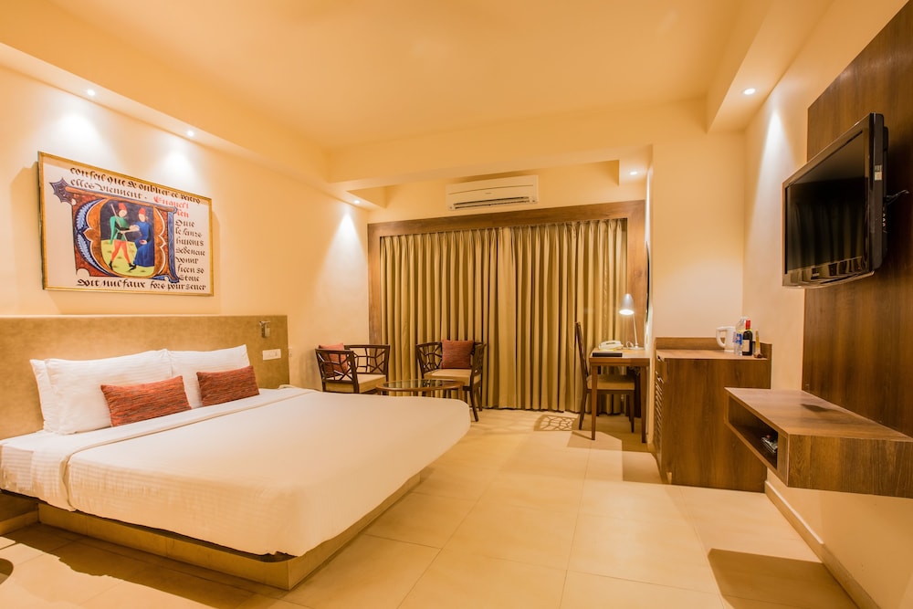 Lemon Tree Amarante Beach Resort Goa Candolim 2019 - 