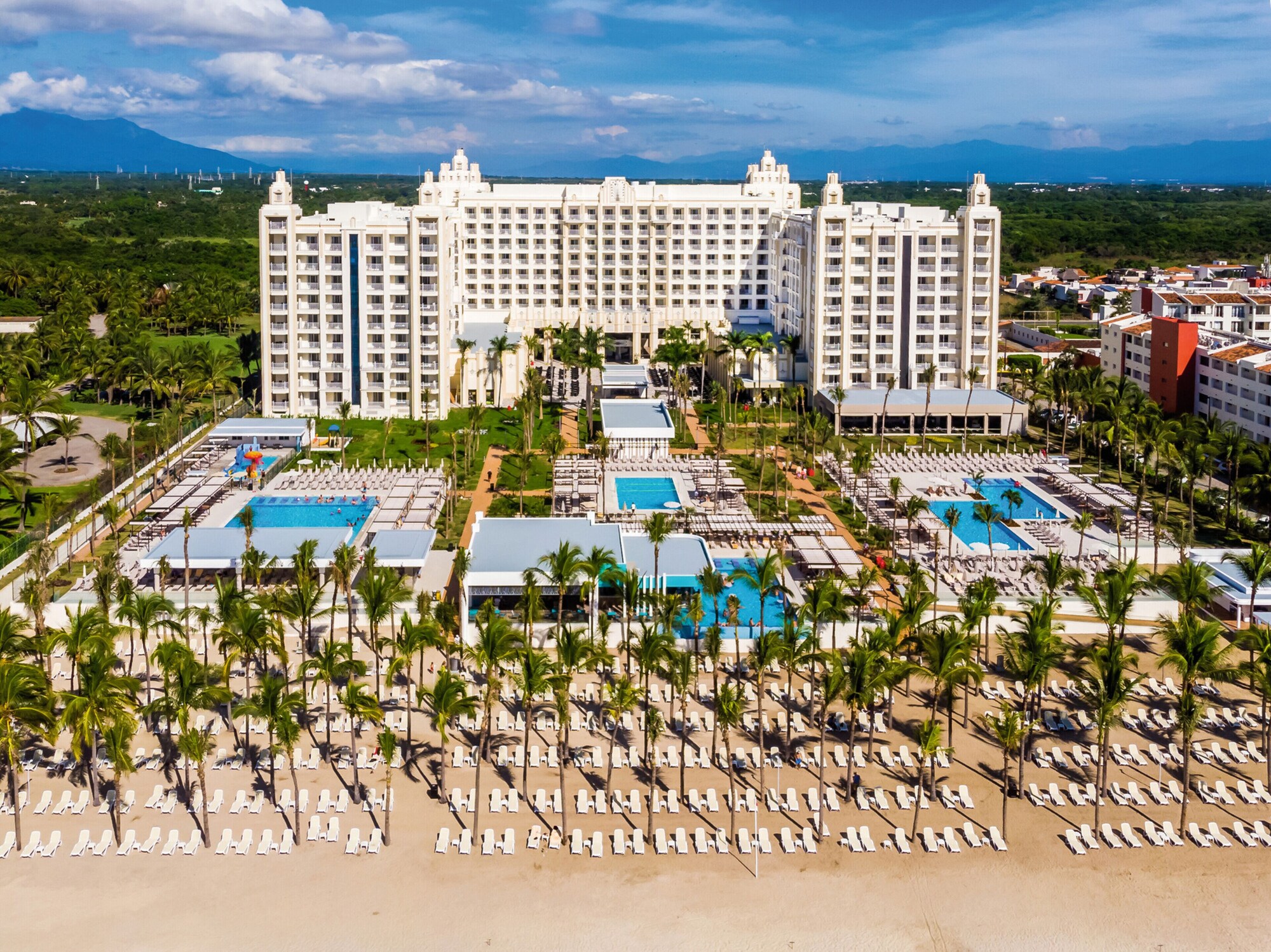 hoteles en nuevo vallarta para niños