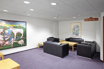 Hotel Cabin Reviews Photos Rates Ebookers Com