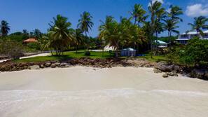 Playa privada, buceo con tubo y kayak