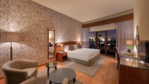 Premium bedding, minibar, in-room safe, desk