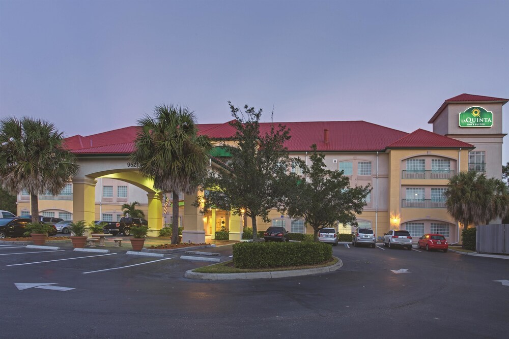Gambling casinos near fort myers florida worst games on steam