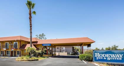 Rodeway Inn & Suites Canyon Lake I-15