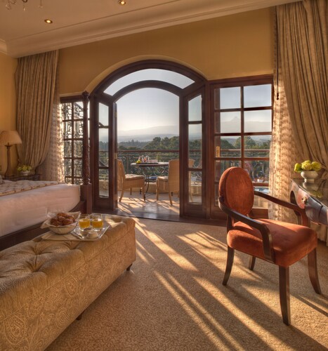 Pet Friendly Hotels In Nanyuki 143 Dog Friendly Hotels Travelocity