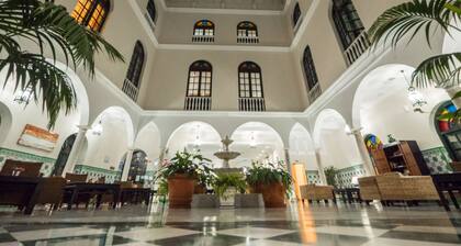 Senator Cádiz Spa Hotel