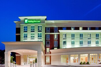 Holiday Inn Hotel & Suites Williamsburg-Historic Gateway