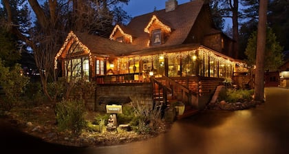Strawberry Creek Inn Bed & Breakfast