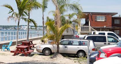 Oceanic Motel