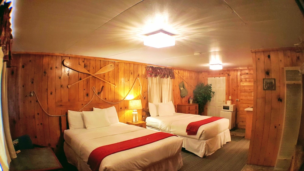 The Spruce Lodge