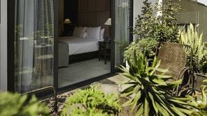 hotel hippodrome condesa mexico terrace patio