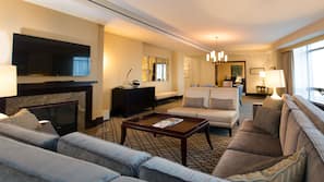 Minibar, in-room safe, desk, blackout curtains