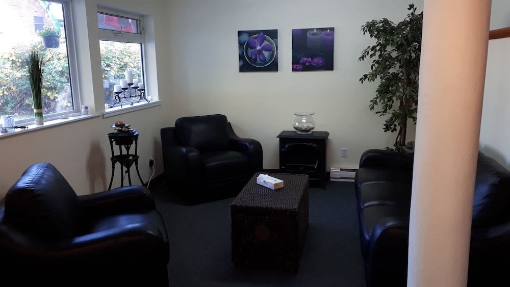 Mineral Springs Resort in Salt Spring Island Best Rates & Deals on Orbitz