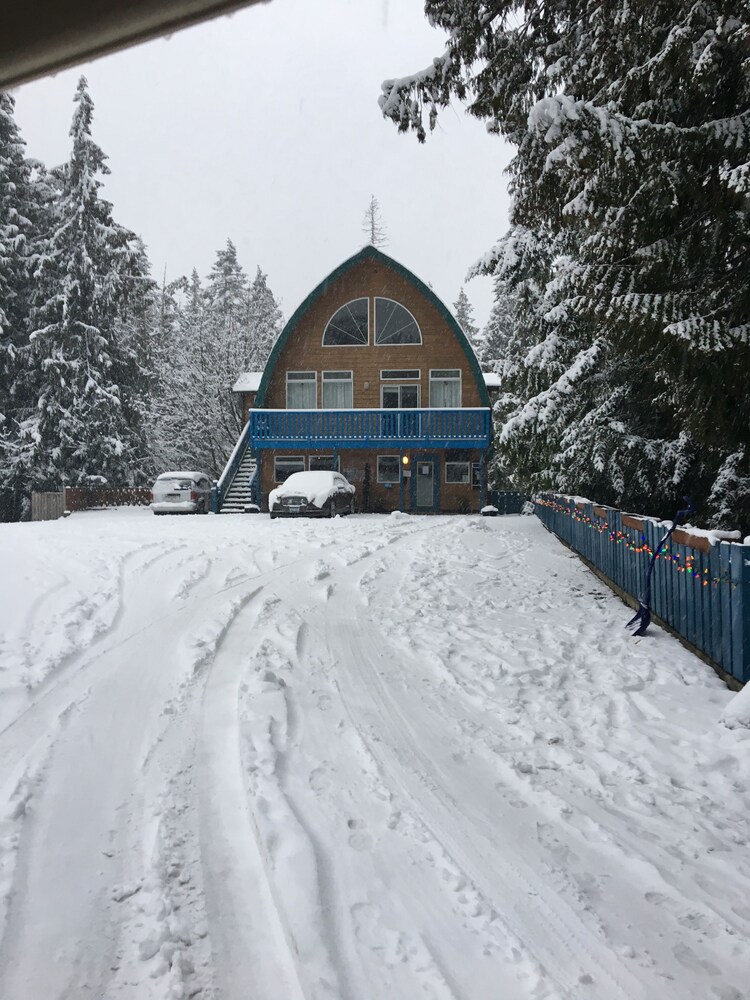 Mineral Springs Resort in Salt Spring Island Best Rates & Deals on Orbitz