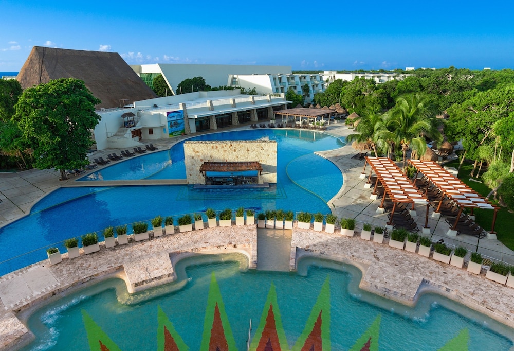 Grand Sirenis Riviera Maya Resort & Spa - All Inclusive in Akumal ...