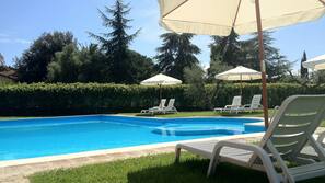Piscina all'aperto