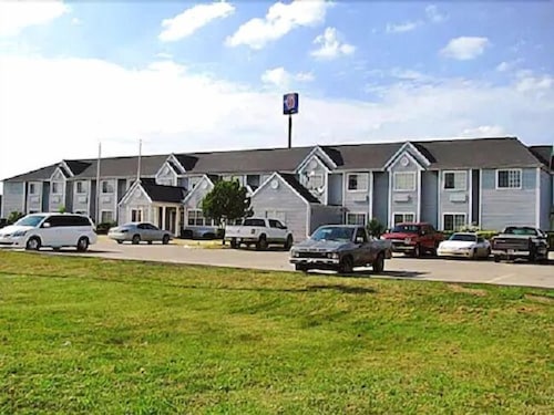Motel 6 Mcalester, OK in McAlester, United States