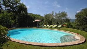 Piscina all'aperto