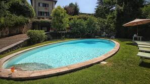Piscina all'aperto